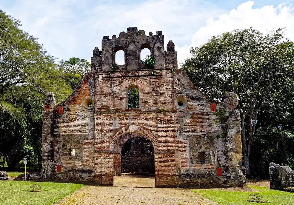 Ujarrás Ruins · Costa Rica